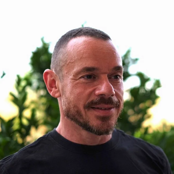 Oleg Pekar Headshot